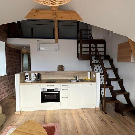 Le Pommier - Appt Avec Jardin Partage Apartment Puberg Luaran gambar